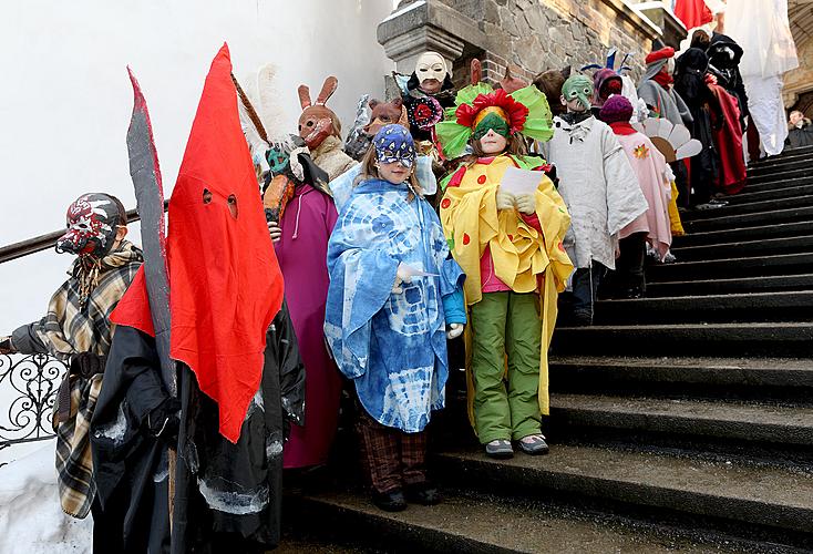 Carnival parade through the city Český Krumlov, 16.2.2010