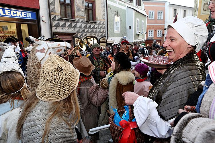 Karnevalsumzug durch die Stadt Český Krumlov, 16.2.2010