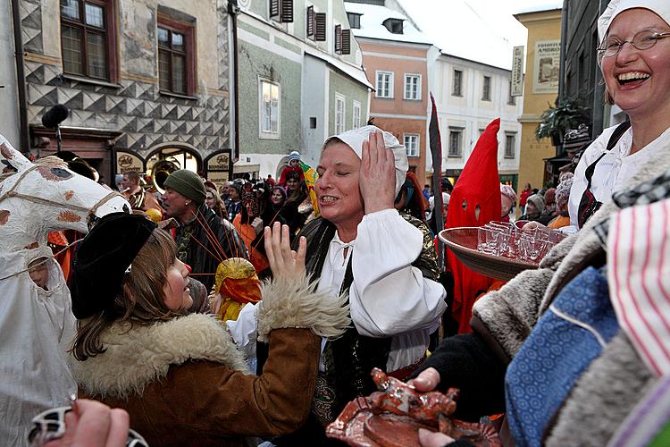 Carnival parade through the city Český Krumlov, 16.2.2010