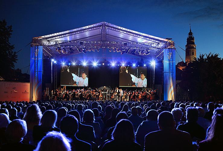 José Cura - Tenor, In Hye Kim - Sopran, Mario De Rose - Dirigent, Symphonieorchester des Tschechischen Rundfunks, 16. und 18.7.2010, 19. Internationales Musikfestival Český Krumlov