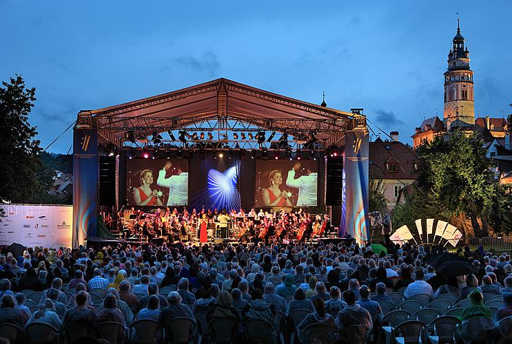 Nacht in Broadway III. Teil, Solosänger/Solospieler von den Broadway - Theatern (Christiane Noll, Capahia Jenkins, Rob Evan), Dirigent: Randall Craig Fleischer, 17.7.2010, 19. Internationales Musikfestival Český Krumlov