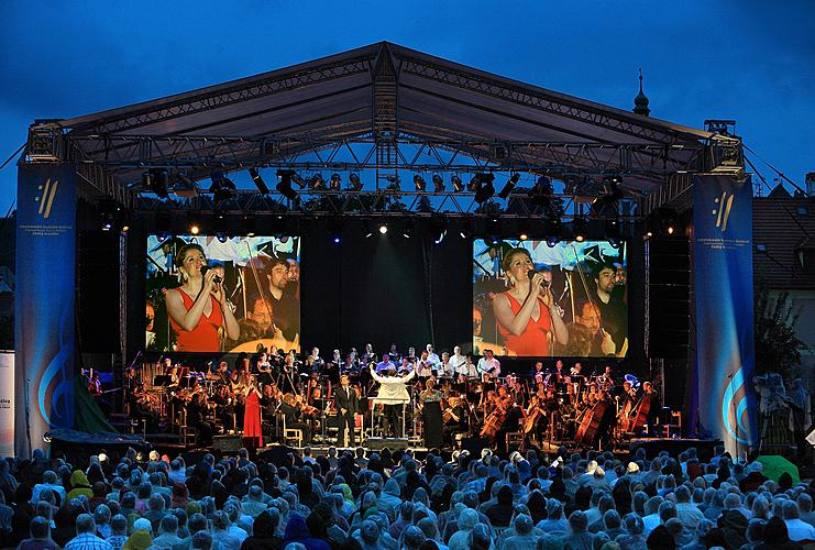 Night on Broadway Part III, Soloists from Broadway Theatres (Christiane Noll, Capahia Jenkins, Rob Evan), Conductor: Randall Craig Fleischer, 17.7.2010, 19th International Music Festival Český Krumlov