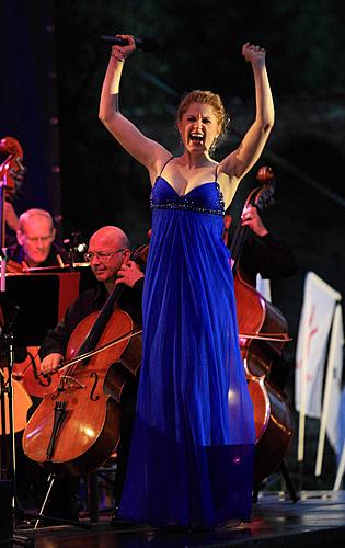 Night on Broadway Part III, Soloists from Broadway Theatres (Christiane Noll, Capahia Jenkins, Rob Evan), Conductor: Randall Craig Fleischer, 17.7.2010, 19th International Music Festival Český Krumlov