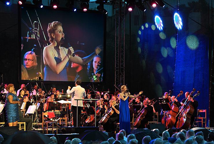 Night on Broadway Part III, Soloists from Broadway Theatres (Christiane Noll, Capahia Jenkins, Rob Evan), Conductor: Randall Craig Fleischer, 17.7.2010, 19th International Music Festival Český Krumlov