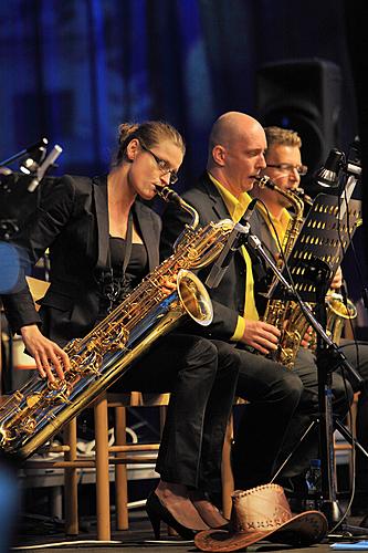 Hvězdy světového jazzu, James Morrison - trubka, CBC Big Band, 24.7.2010, 19. Mezinárodní hudební festival Český Krumlov