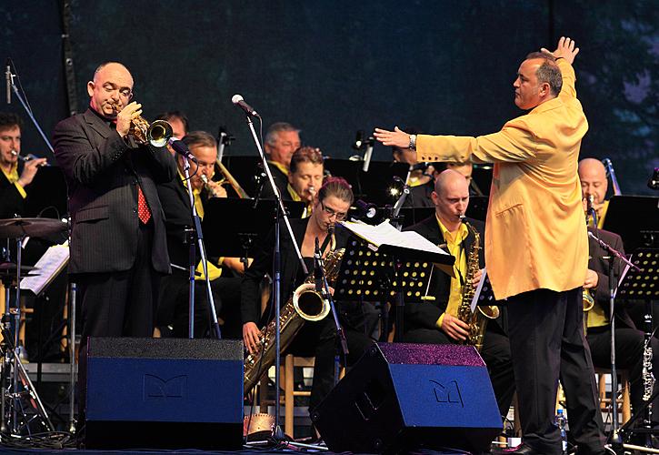 Welt-Jazzstar, James Morrison - Trompete, CBC Big Band, 24.7.2010, 19. Internationales Musikfestival Český Krumlov