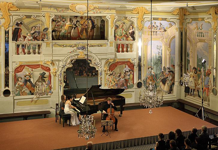 Tomáš Jamník - violoncello, Hyejin Kim - piano, 5.8.2010, 19th International Music Festival Český Krumlov