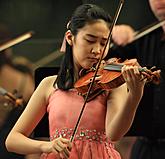 Yookyung Kang - violin, Marek Zvolánek - trumpet, New Prague Radio Symphony Collegium, 13.8.2010, 19th International Music Festival Český Krumlov, source: Auviex, s.r.o., photo by: Libor Sváček