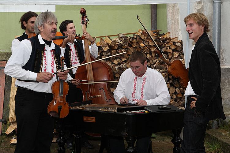 Svatováclavské slavnosti a Mezinárodní folklórní festival 2010 v Českém Krumlově