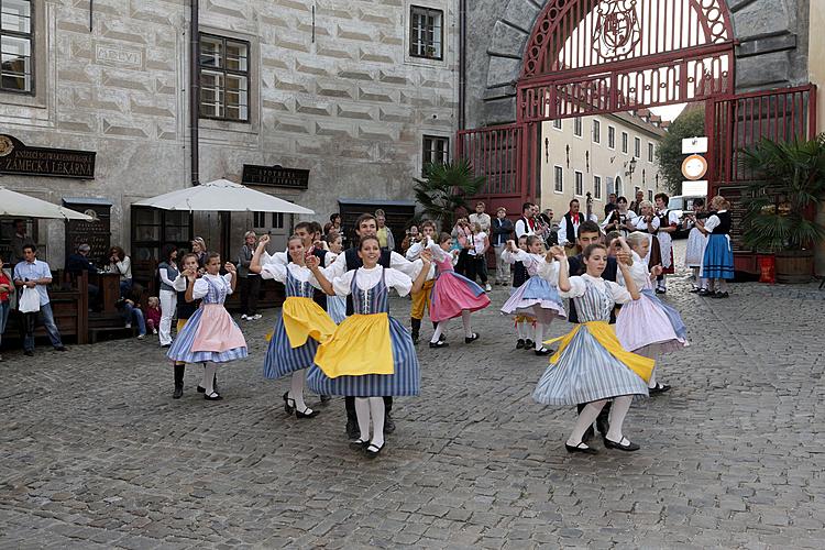 St.-Wenzels-Fest und Internationales Folklorefestival 2010 in Český Krumlov