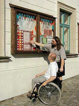 Informationen vor dem Besuch des Stadttheaters in Český Krumlov, Foto: Lubor Mrázek 