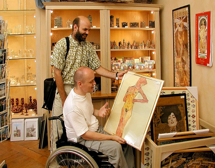 Einkauf von Geschenken im Museum Shop - 2. Schlosshof des Schlosses Český Krumlov, Foto: Lubor Mrázek