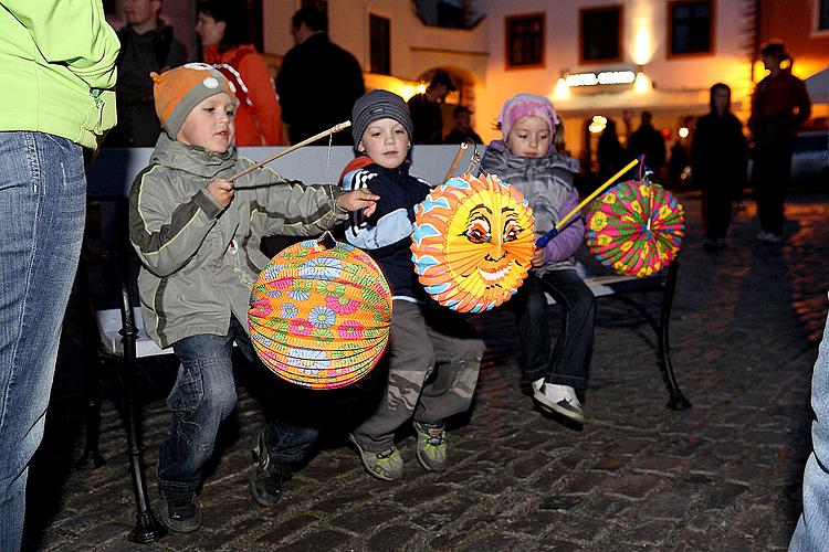 Concerts by bands from Český Krumlov and Lantern procession, Magical Krumlov 30.4.2011