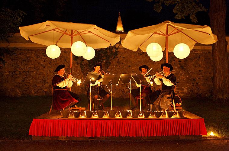 Baroque Night on the Český Krumlov Castle (R), Chamber Music Festival 24 and 25 June 2011