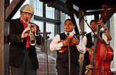 Jiří Stivín und Gipsy Krumlov (krumauer Zigeunerkapelle), Kammermusikfestival Český Krumlov 28.6.2011, Foto: Lubor Mrázek