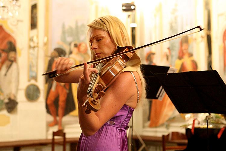 Ensemble Martinů and Jitka Hosprová (viola), Chamber Music Festival Český Krumlov 29.6.2011