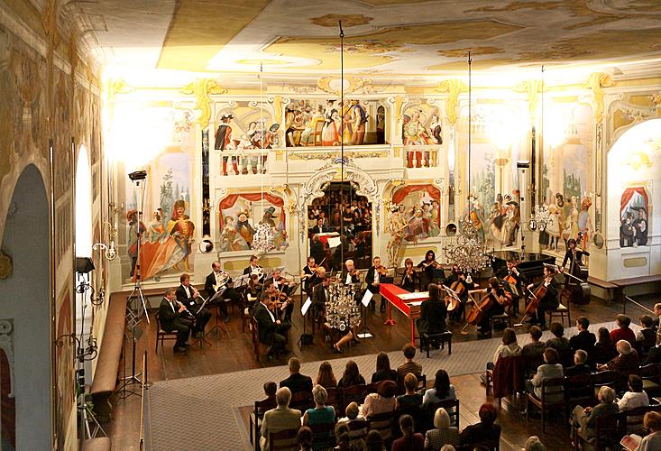 Smyčcový orchestr Český Krumlov, Jiří Bárta (violoncello), Festival komorní hudby Český Krumlov 30.6.2011