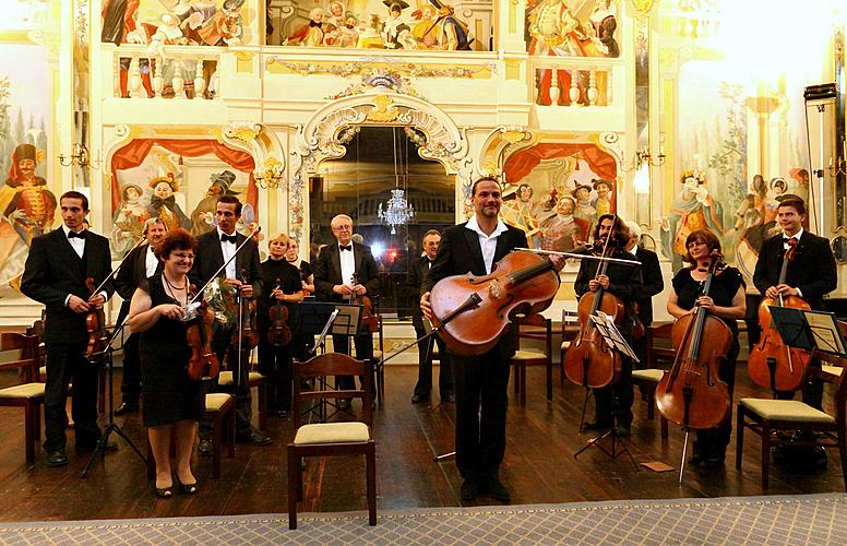 Smyčcový orchestr Český Krumlov, Jiří Bárta (violoncello), Festival komorní hudby Český Krumlov 30.6.2011