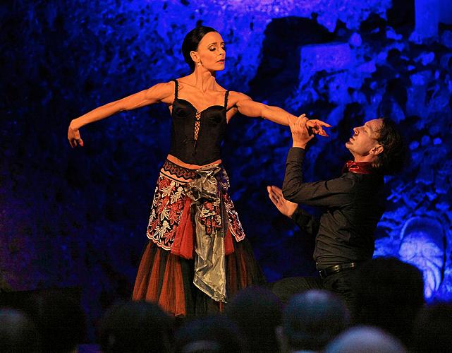 Tango Soirée - večer s argentinskou hudbou a číší vína, 12.8.2011