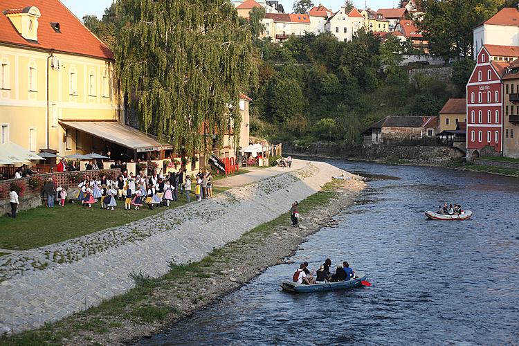 Saint Wenceslas Celebrations and International Folk Music Festival 2011 in Český Krumlov, Friday 23rd September 2011