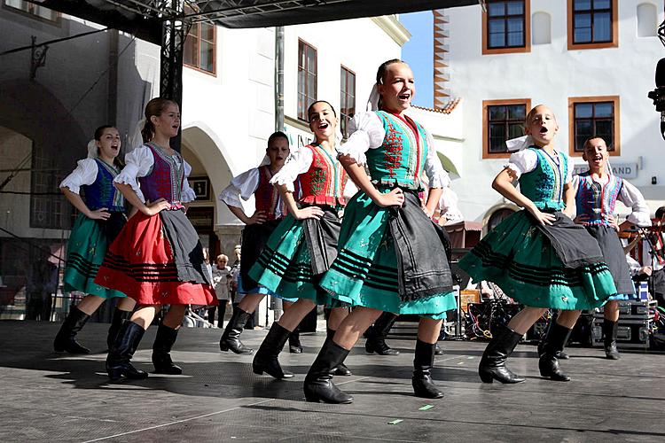 Svatováclavské slavnosti a Mezinárodní folklórní festival 2011 v Českém Krumlově, sobota 24. září 2011