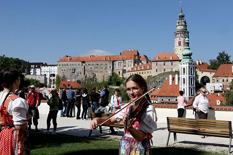 Saint Wenceslas Celebrations and International Folk Music Festival 2011 in Český Krumlov, Saturday 24th September 2011