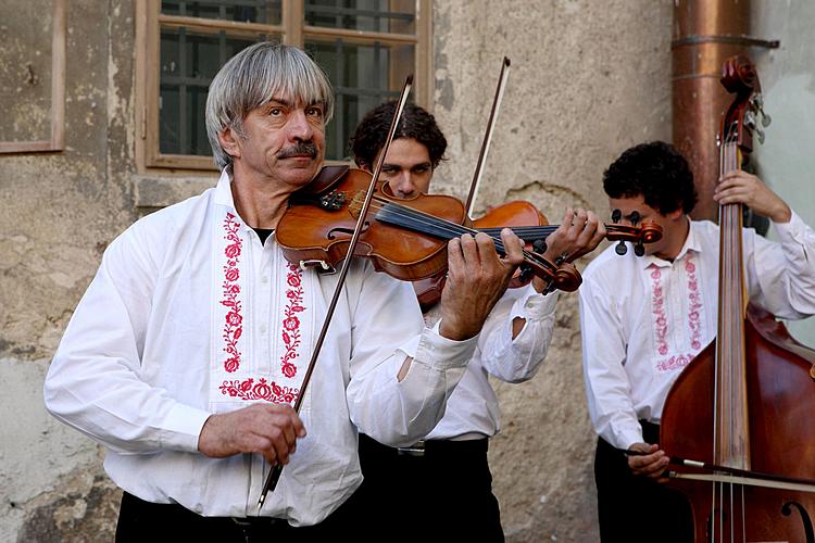 St.-Wenzels-Fest und Internationales Folklorefestival 2011 in Český Krumlov, Samstag 24. September 2011