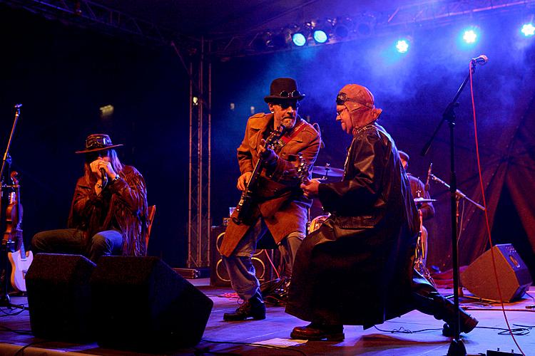 Saint Wenceslas Celebrations and International Folk Music Festival 2011 in Český Krumlov, Saturday 24th September 2011