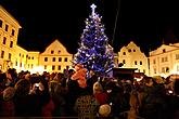 Musical and poetic Advent opening and lighting of the christmas tree, Square Náměstí Svornosti, Český Krumlov, 27.11.2011, photo by: Lubor Mrázek