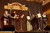 Musikalisch poetische Eröffnung des Advents, verbunden mit der Beleuchtung des Weihnachtsbaums, Stadtplatz Náměstí Svornosti, Český Krumlov, 27.11.2011, Foto: Lubor Mrázek