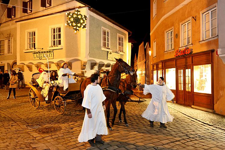 2. adventní neděle - mikulášská nadílka, Český Krumlov, 4.12.2011