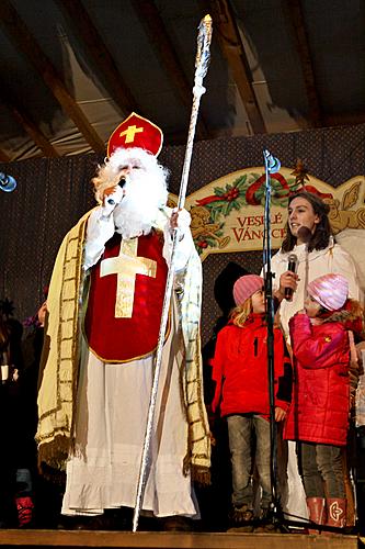 2. Adventssonntag - Nikolausbescherung, Stadtplatz Náměstí Svornosti, Český Krumlov, 4.12.2011