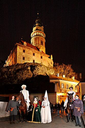 3. adventní neděle - Ježíškův Poštovní úřad U Zlatého anděla a příjezd Bílé paní, Český Krumlov 11.12.2011