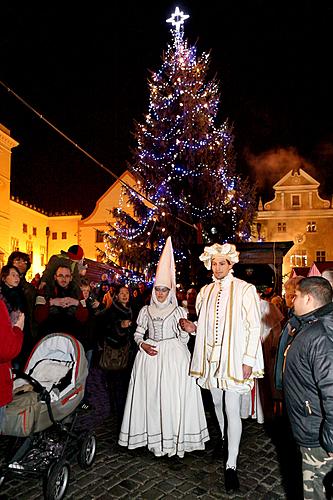 3. adventní neděle - Ježíškův Poštovní úřad U Zlatého anděla a příjezd Bílé paní, Český Krumlov 11.12.2011