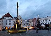 4th Advent Sunday - Joint Singing at the Christmas Tree, Český Krumlov 18.12.2011, photo by: Lubor Mrázek