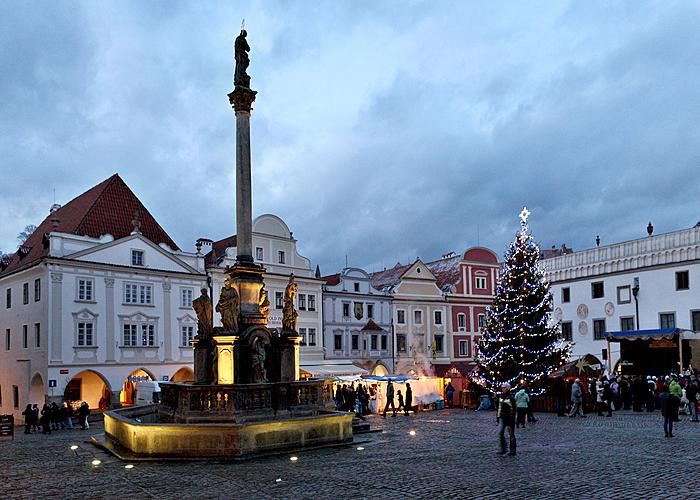 4. adventní neděle - společné zpívání u vánočního stromu, Český Krumlov 18.12.2011