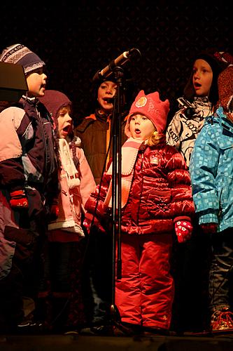 4th Advent Sunday - Joint Singing at the Christmas Tree, Český Krumlov 18.12.2011