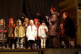 4. adventní neděle - společné zpívání u vánočního stromu, Český Krumlov 18.12.2011, foto: Lubor Mrázek