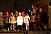 4th Advent Sunday - Joint Singing at the Christmas Tree, Český Krumlov 18.12.2011, photo by: Lubor Mrázek