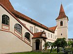Klášter Rytířského řádu křižovníků s červenou hvězdou, exteriér, foto: Lubor Mrázek 