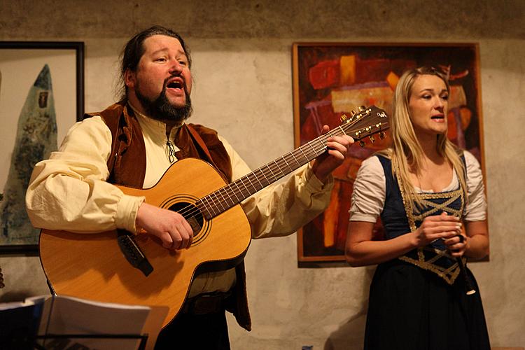 Vánoční koncert českokrumlovské folkové skupiny Kapka, R.Galerie 25.12.2011