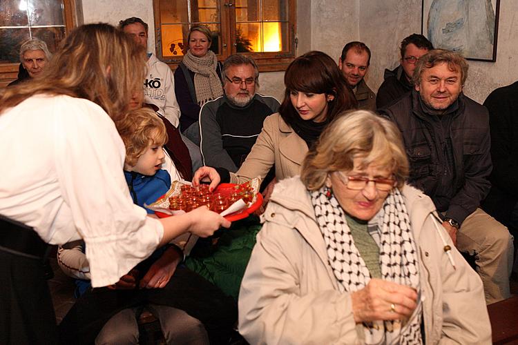 Vánoční koncert českokrumlovské folkové skupiny Kapka, R.Galerie 25.12.2011