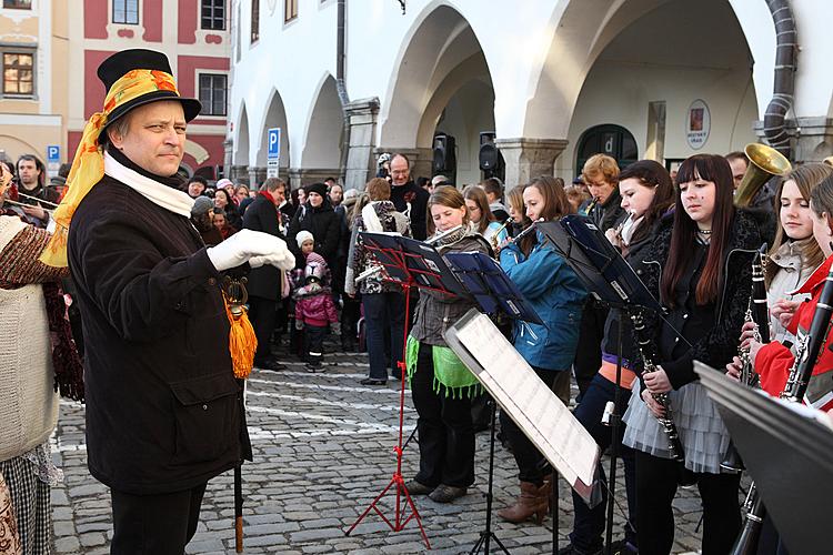 Masopustní průvod v Českém Krumlově, 21. února 2012