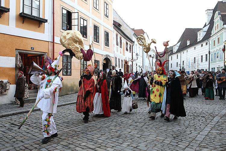 Masopustní průvod v Českém Krumlově, 21. února 2012