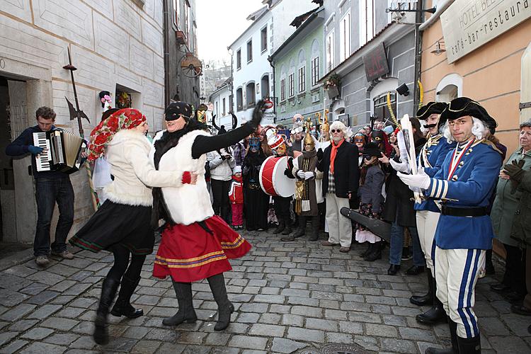 Masopustní průvod v Českém Krumlově, 21. února 2012