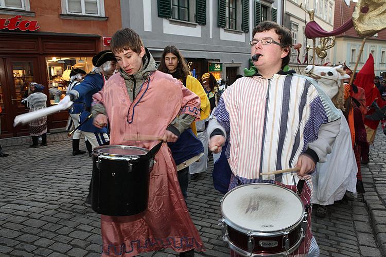 Masopustní průvod v Českém Krumlově, 21. února 2012