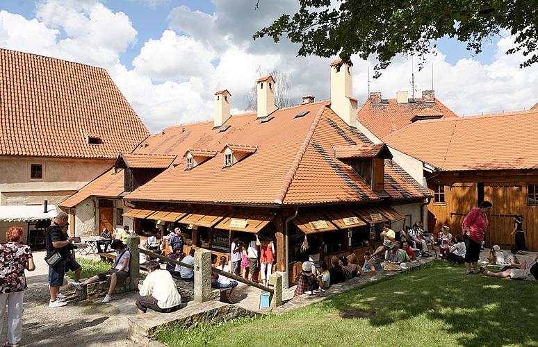 Fest der Fünfblättrigen Rose ®, Český Krumlov, 22. - 24.6.2012