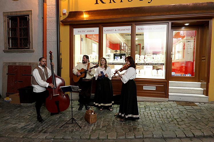 Fest der Fünfblättrigen Rose ®, Český Krumlov, 22. - 24.6.2012