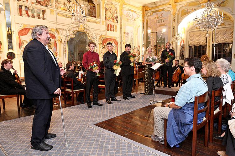 Konzert zu Ehren des Meisters Josef Suk - Gabriela Demeterová (Geige), Jan Mráček (Geige), Josef Špaček (Geige), Südböhmische Kammerphilharmonie  und Jan Talich (Dirigent), Kammermusikfestival Český Krumlov, 7.7.2012