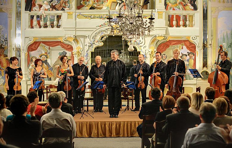 Roman Patočka and Praga Camerata, 16.8.2012, 21st International Music Festival Český Krumlov